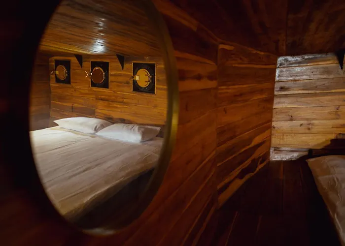 Floating Ship In With Sixteen Beds Botel *